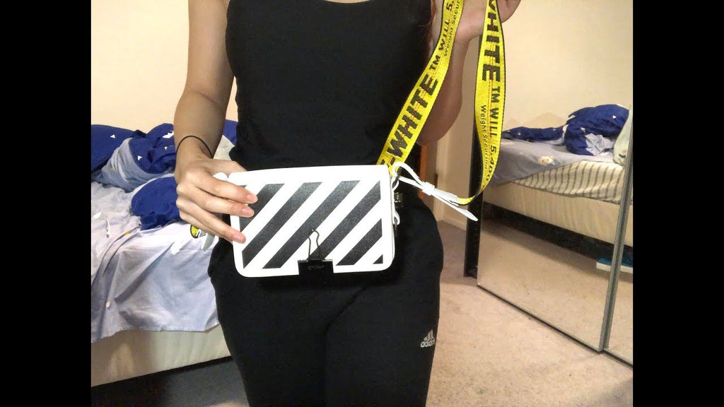 OFF-WHITE Mini Binder Clip Crossbody Bag Review by polkadotz1213 (2 years ago)