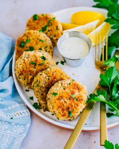 Easy Salmon Patties (Salmon Cakes!)