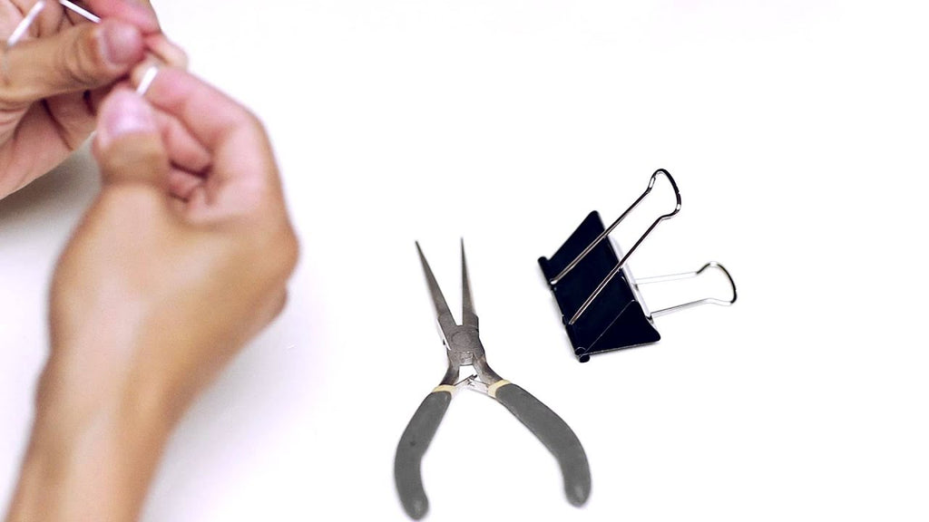 DIY Smart Phone Holder with just a binder clip and paper clip by Project DIY (6 years ago)