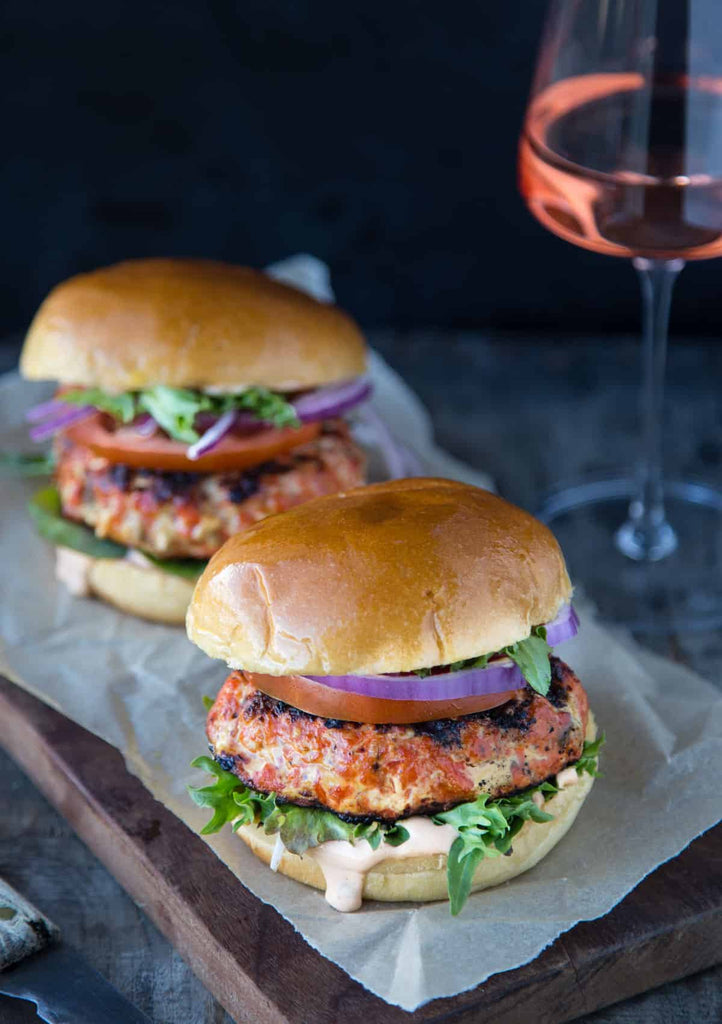 Making fresh salmon burgers is incredibly easy, and it doesn’t require using the canned stuff