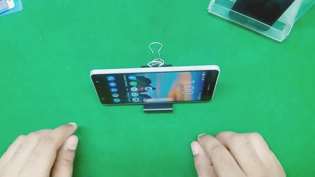 5 Easy Diy Phone stand Holder Ideas - Binder clip phone stand by TopThingz Hacks (1 year ago)