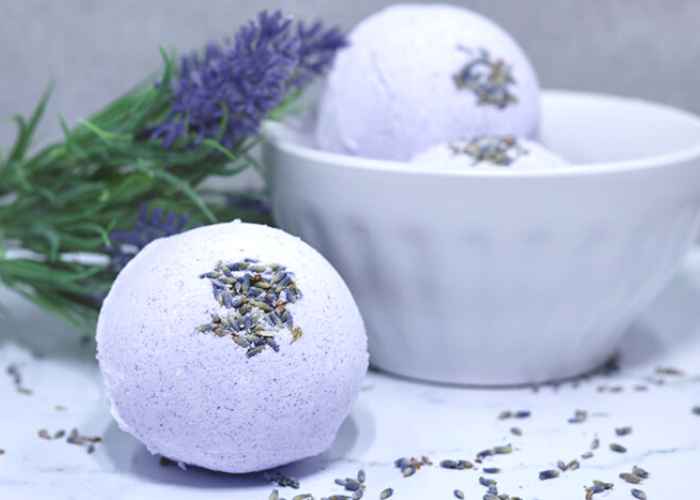 Easy Lavender Bath Bomb Recipe